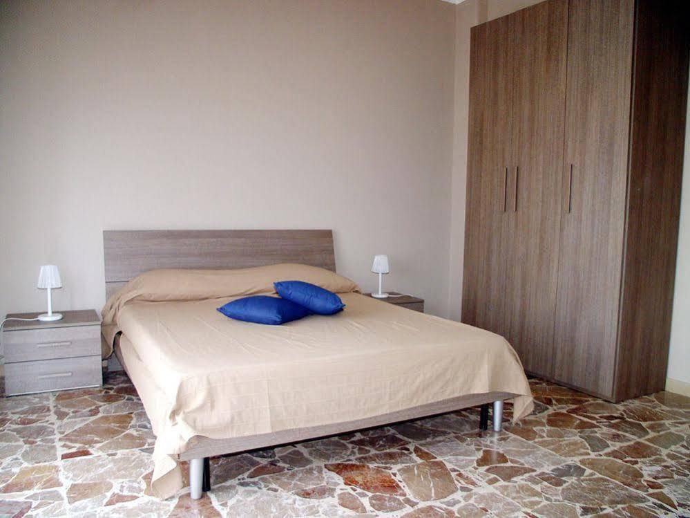 B&B Don Pedro Riposto Exterior foto
